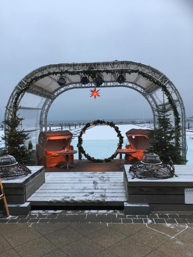 Ferienwohnung Yachthafentraum In 2 Minuten Am Strand Seebruecke Yachthafen Ostseebad Kühlungsborn エクステリア 写真