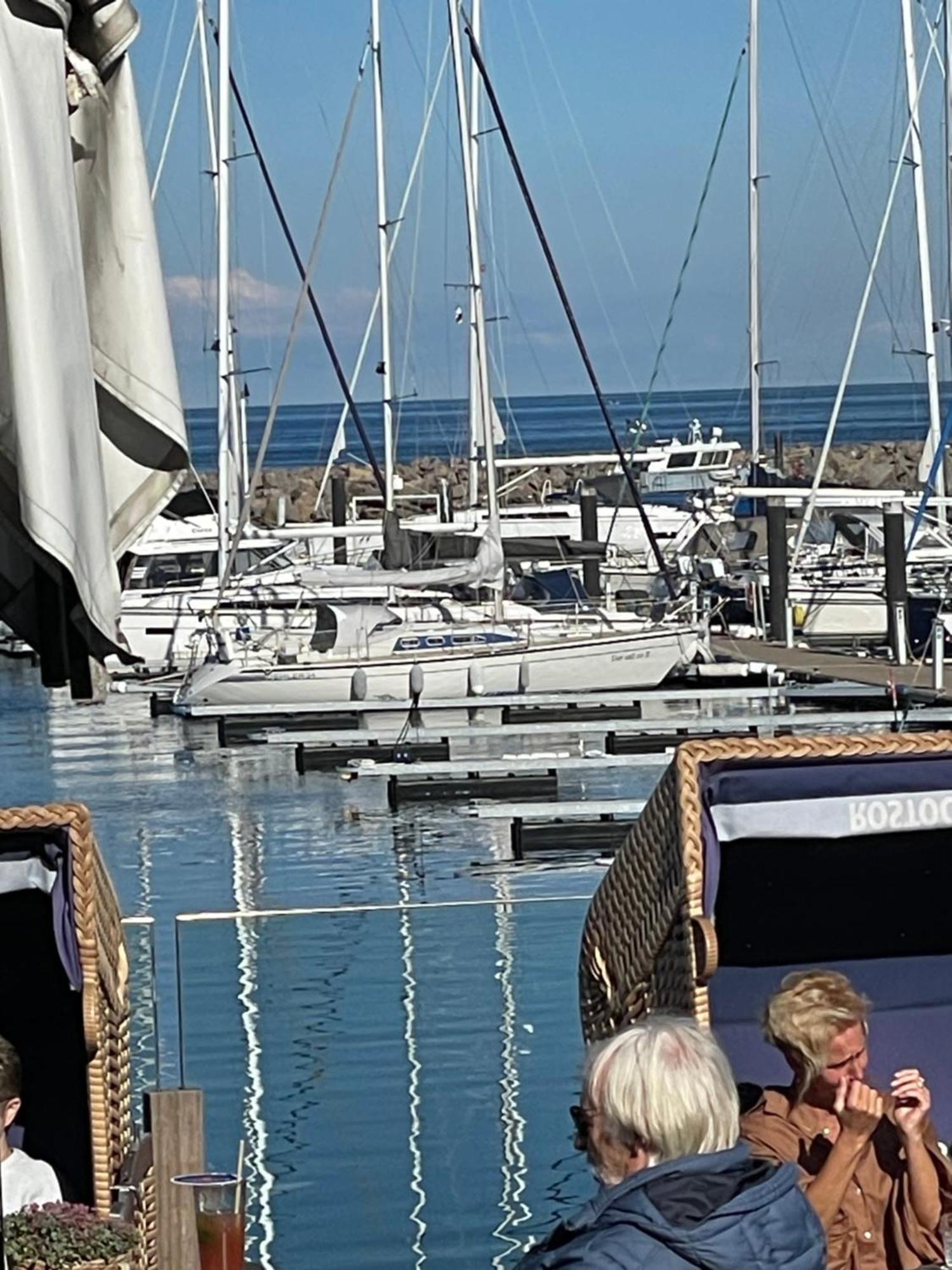 Ferienwohnung Yachthafentraum In 2 Minuten Am Strand Seebruecke Yachthafen Ostseebad Kühlungsborn エクステリア 写真
