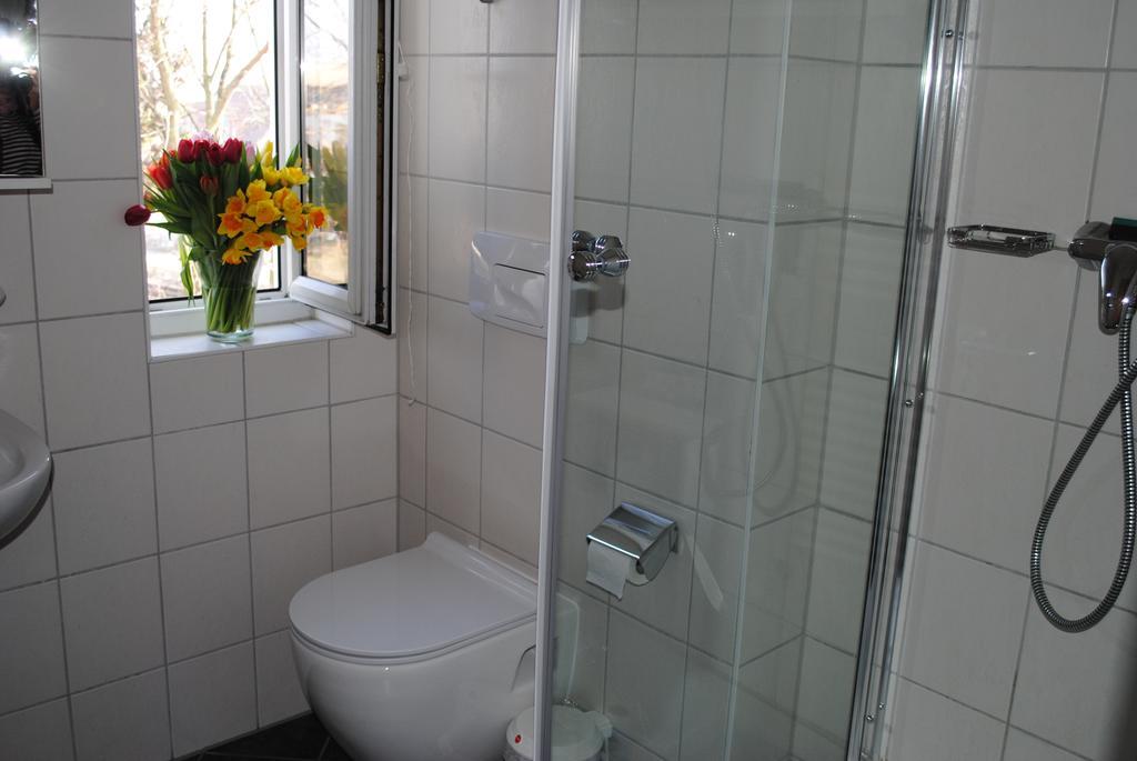 Ferienwohnung Yachthafentraum In 2 Minuten Am Strand Seebruecke Yachthafen Ostseebad Kühlungsborn エクステリア 写真