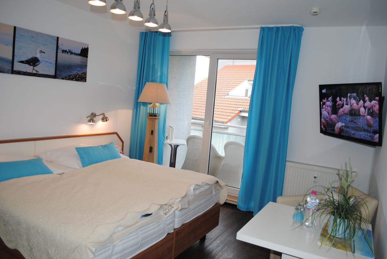 Ferienwohnung Yachthafentraum In 2 Minuten Am Strand Seebruecke Yachthafen Ostseebad Kühlungsborn エクステリア 写真