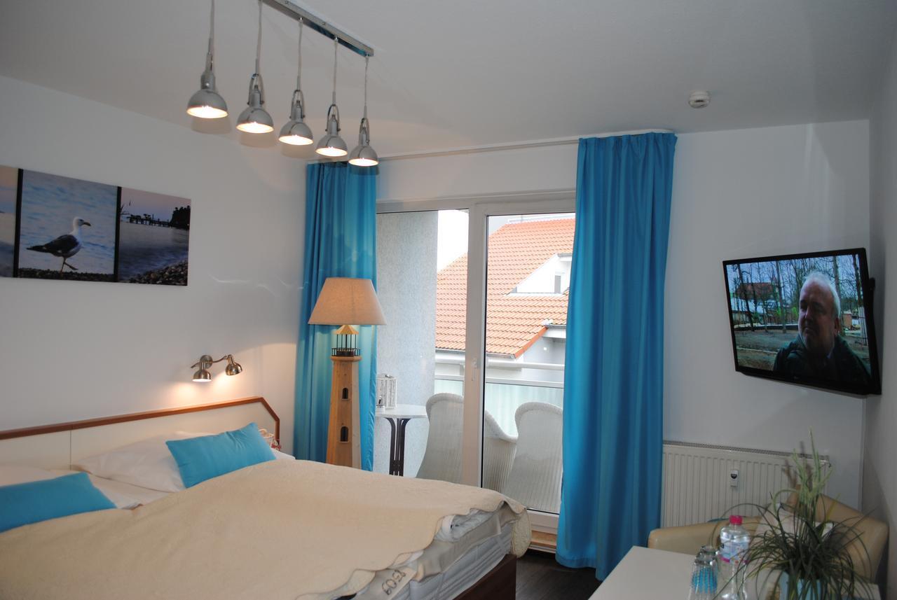 Ferienwohnung Yachthafentraum In 2 Minuten Am Strand Seebruecke Yachthafen Ostseebad Kühlungsborn エクステリア 写真